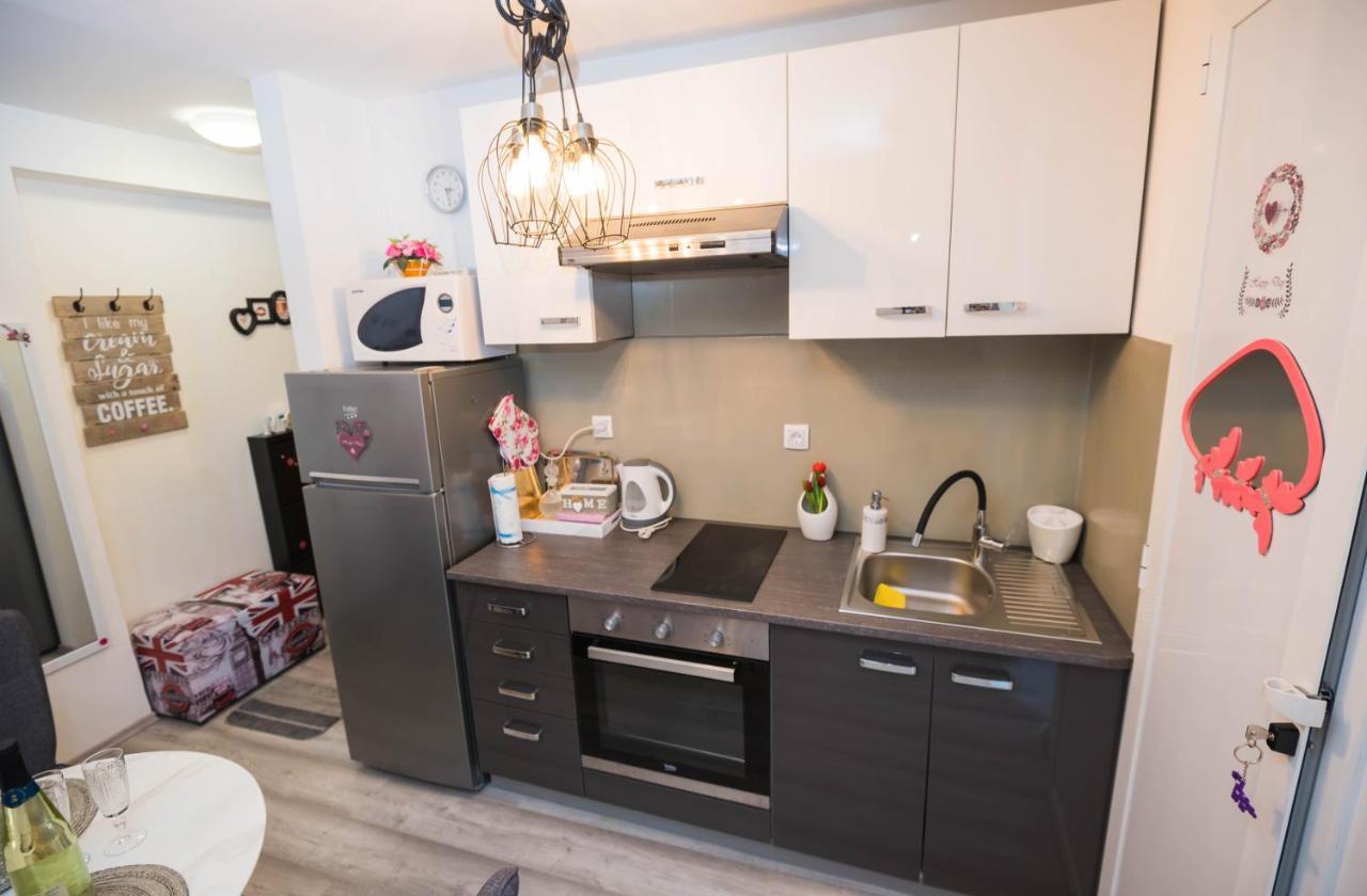 Apartments Mary & Free Parking רוביני מראה חיצוני תמונה