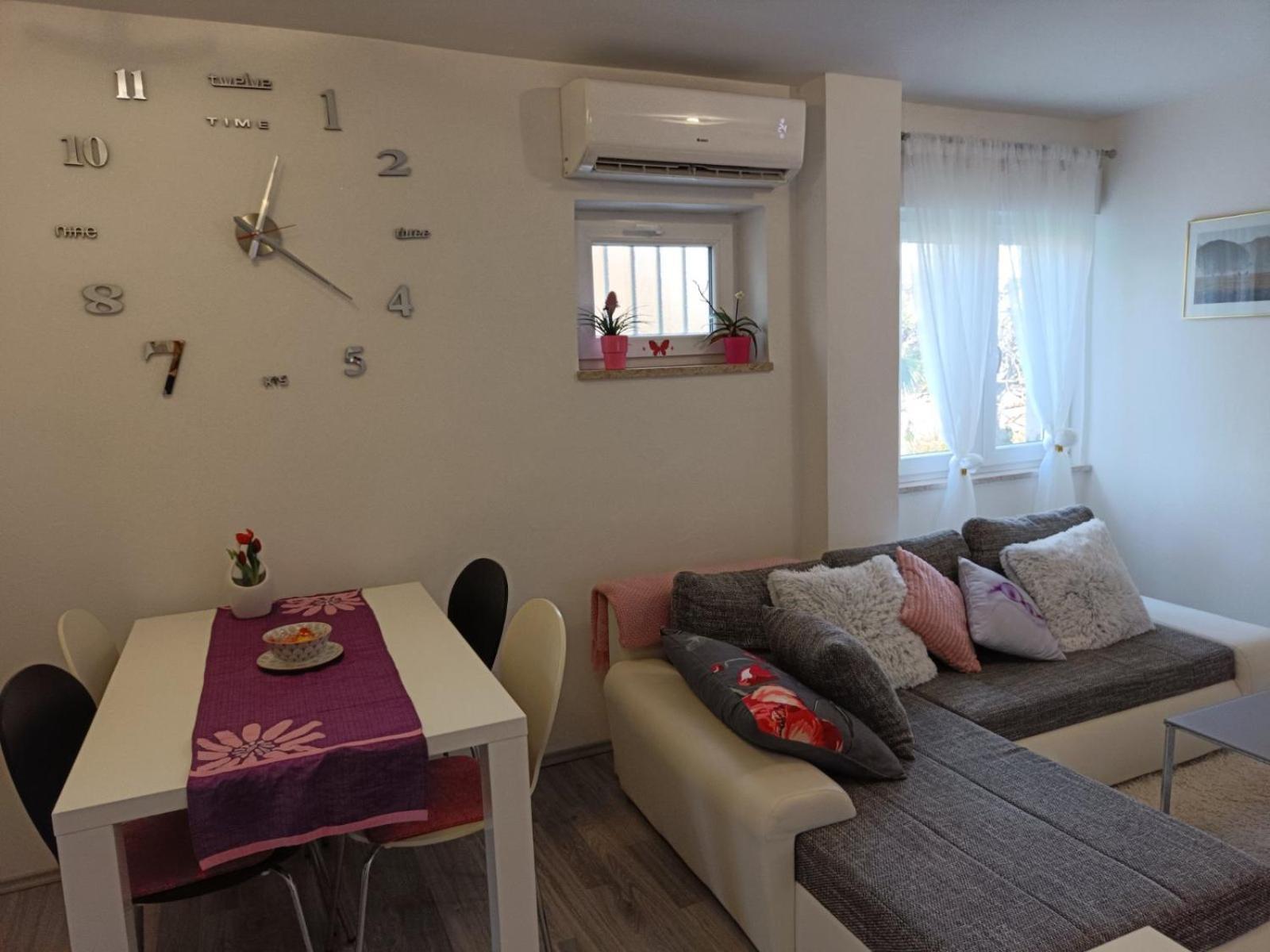 Apartments Mary & Free Parking רוביני חדר תמונה